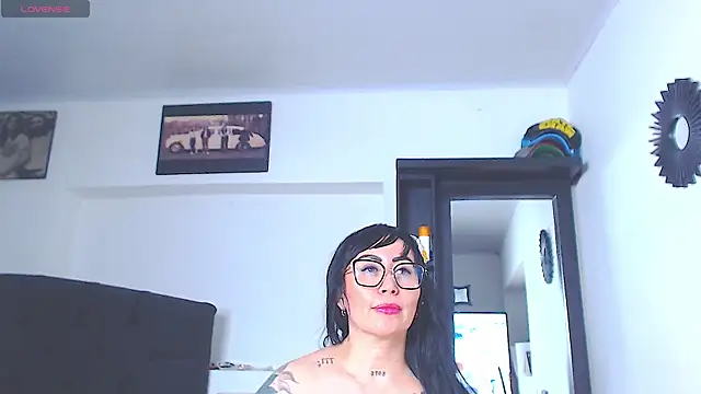 Chat XXX ao vivo de Vicky_hotmilf