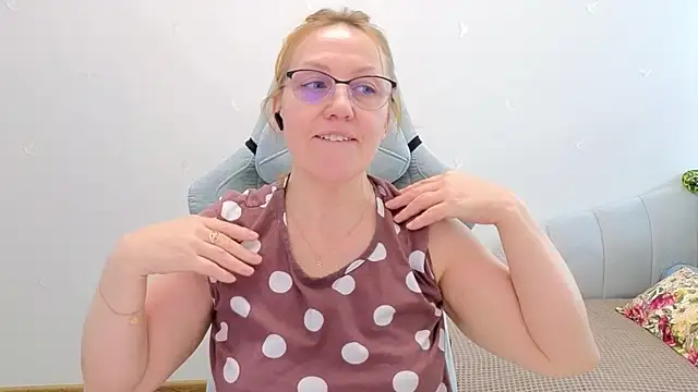 Ava_Gardner_'s Live XXX Chat