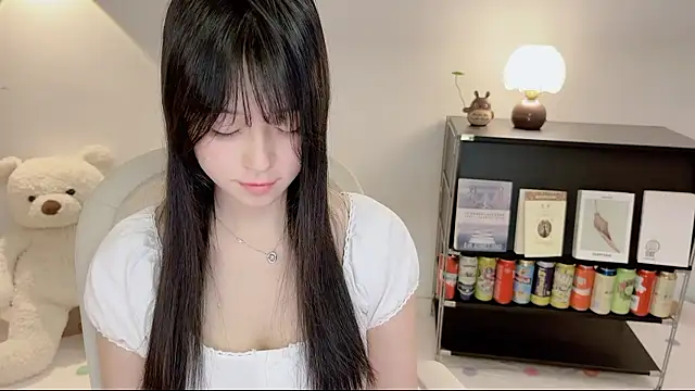 XXX chat uživo modela Onechestnut