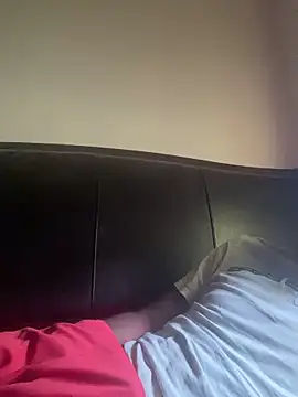ThickDic28's Live XXX Chat