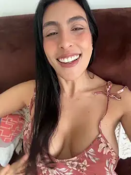 Chat XXX en directo de CorinVeil