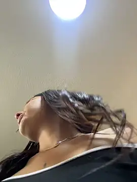 Chat +18 de Lucyfer-fire ao vivo