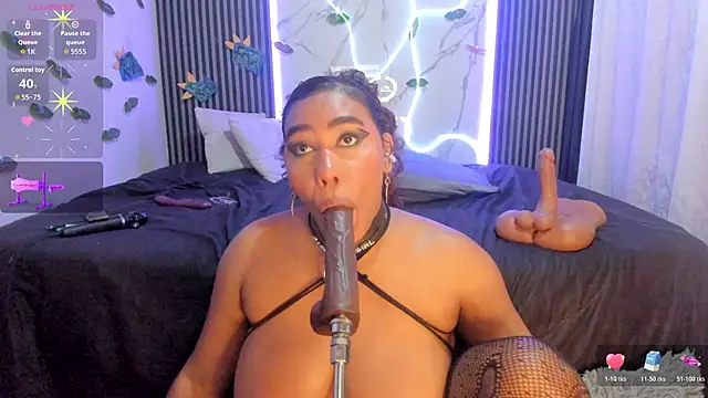 Chat XXX ao vivo de Morochaa-fire