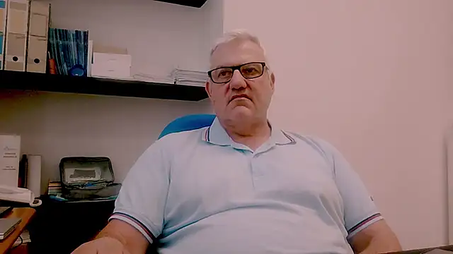 צ'אט XXX בשידור חי של Sailor_71