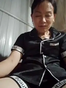 Kiss_love2's Live XXX Chat