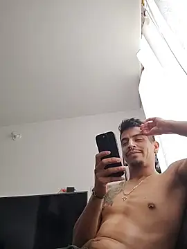 Chat +18 de Juann-cock ao vivo