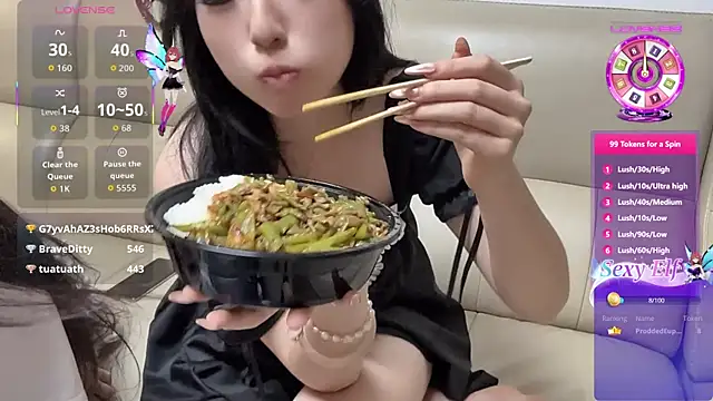 XIAOnaimao-001's Live XXX Chat