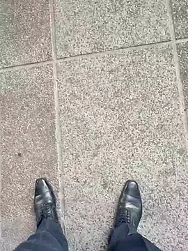 boyfromMum_bai 在線直播表演