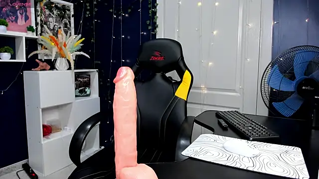 Queen_Milena 라이브 XXX 채팅