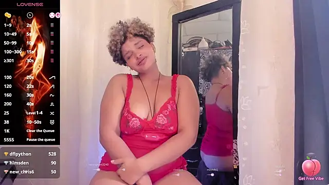 Chat XXX en directo de chloe_kisses