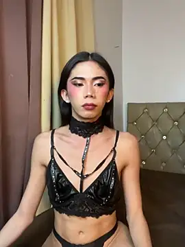 Chat +18 de CassandraLovve ao vivo