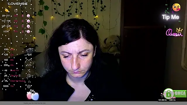 Chat +18 de Muse_kitty_jenia ao vivo