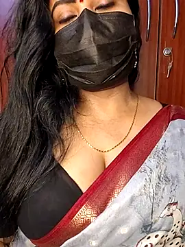 Anushka_flower Chat XXX in diretta