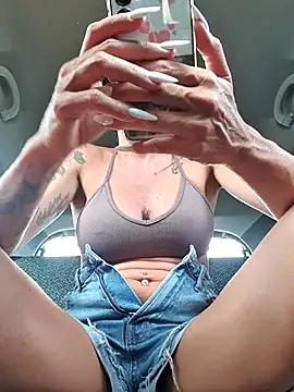sexy7883's Live XXX Chat