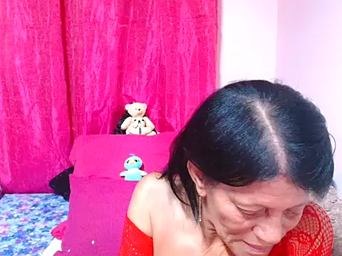 sluttyrox's Live XXX Chat