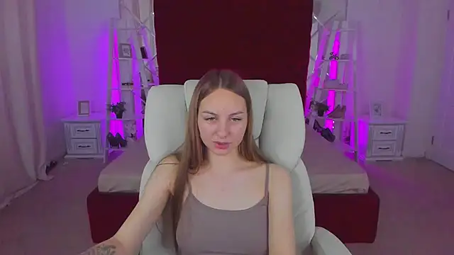 Chat XXX en directo de MilaAddams