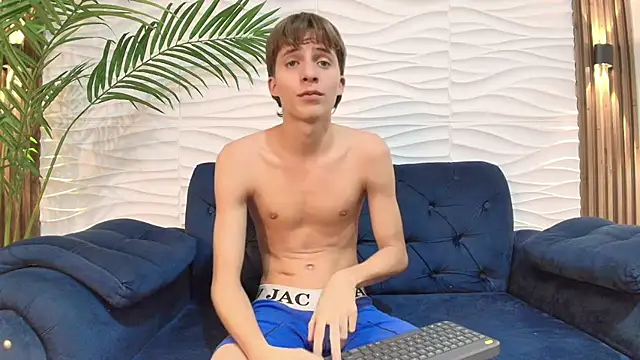 Pavo_tv's Live XXX Chat