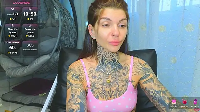 Chatroom XXX en direct de tattooedBabyy