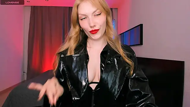 DakotaMabs' Live XXX Chat