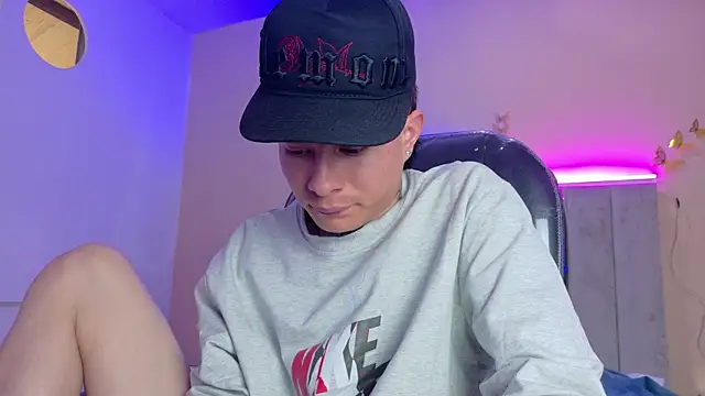 Nascary_Fox Live XXX Chat
