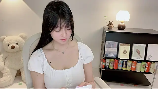 Onechestnutn Live XXX chat
