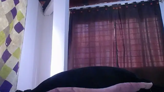 Chatroom XXX en direct de DaraSweet20