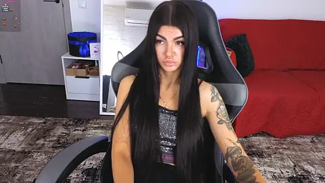 AnacondaOnn Chat XXX in diretta