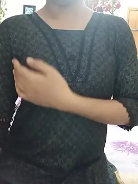 Tanha18 即時 XXX 聊天