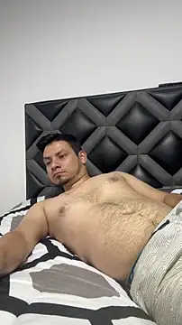 Rick_Adams Adlı Modelin Canlı XXX Sohbeti