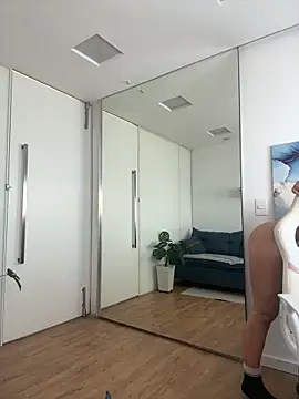 Онлайн чат XXX Milf_Tea