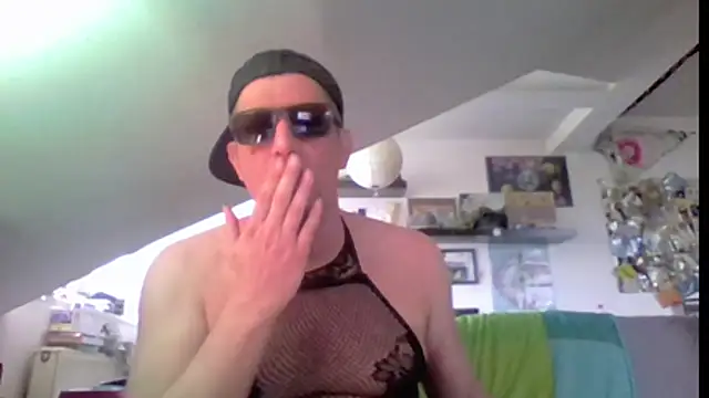 Živý XXX chat Bigthroaterboy