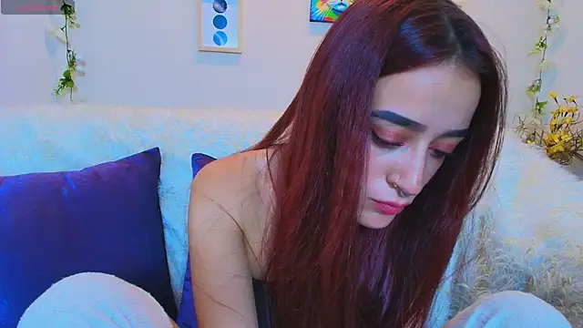 ViolethRosse's Live XXX Chat