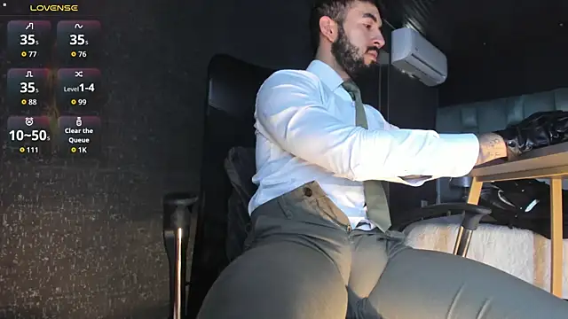 Chat XXX ao vivo de MarkWalker__