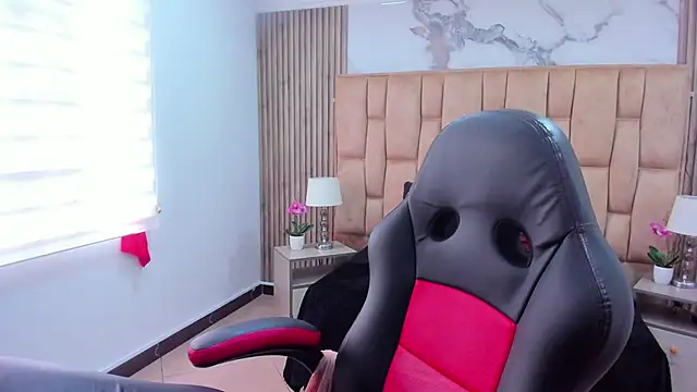 Anabella_Thompson élő XXX-chatje