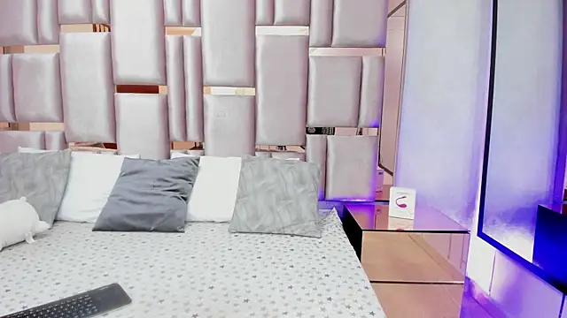 Živý XXX chat MiaBuny