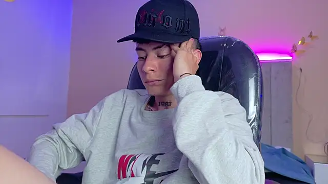 Chat XXX Live Nascary_Fox
