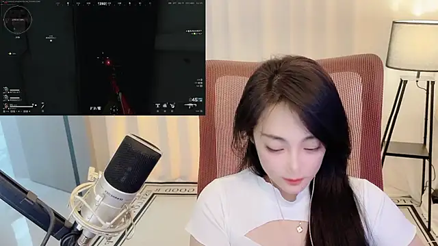 Daisy-77 现场XXX聊天