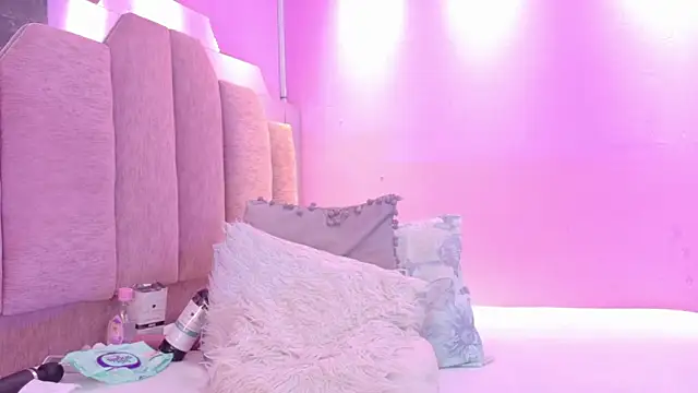 XXX chat uživo modela LoveQueen2