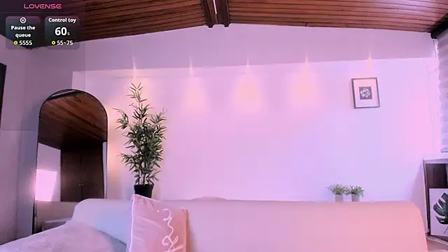 IsabellaaJoness Chat XXX live
