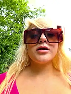 SilvyDiamond Webcam-Show