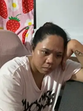 Chat XXX Live _UrSingleMamiBella_
