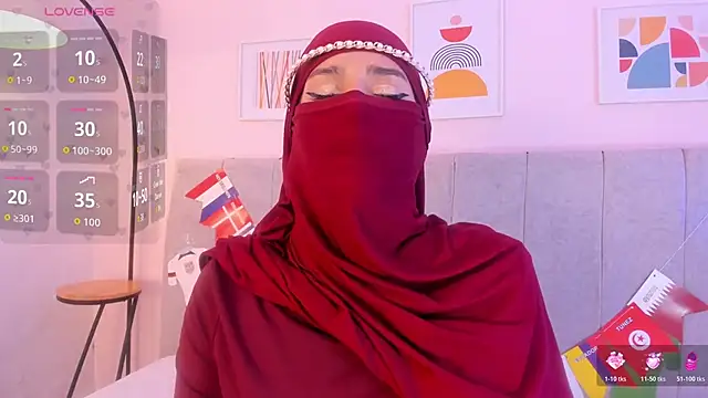 rawiya Adlı Modelin Canlı XXX Sohbeti