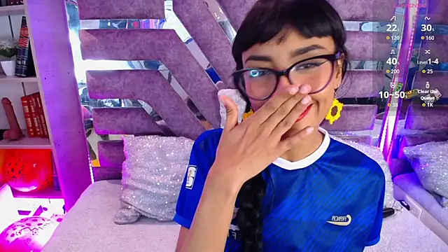 XXX chat uživo modela Violett_Gardenn