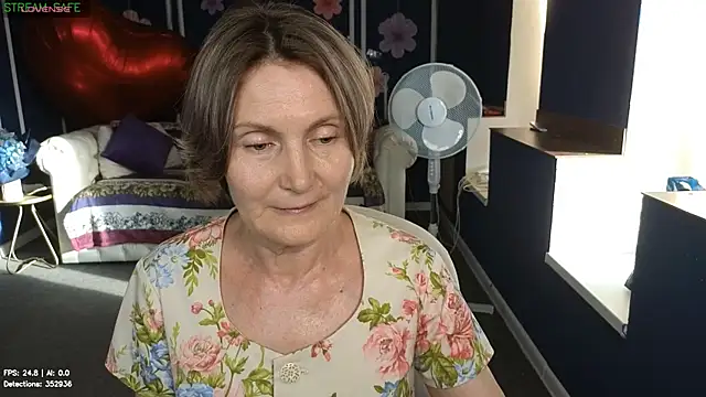 Mabel_Magic live XXX chat