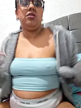 ZaidaWet's Live XXX Chat