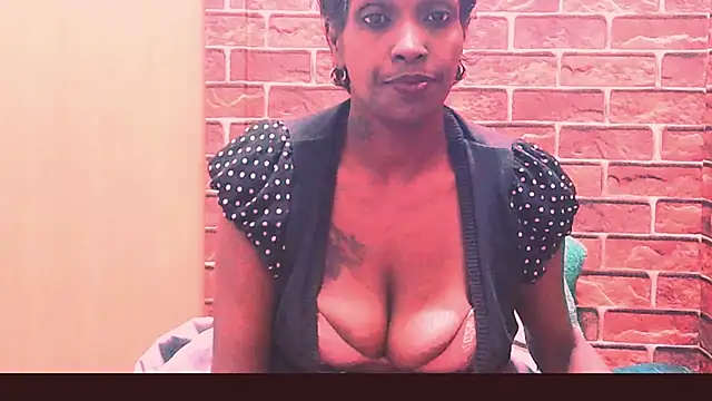แชท XXX สดของ Fuckable_Nasty_MILF