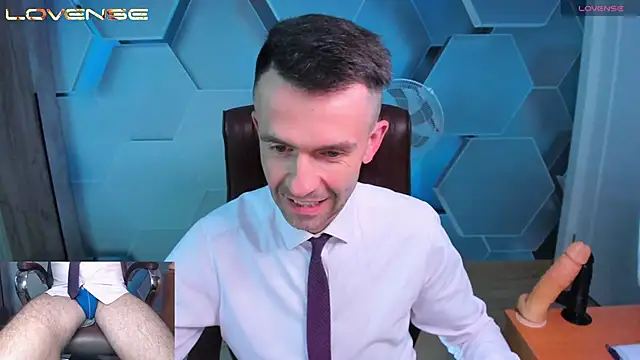 SteveTiger Chat XXX in diretta