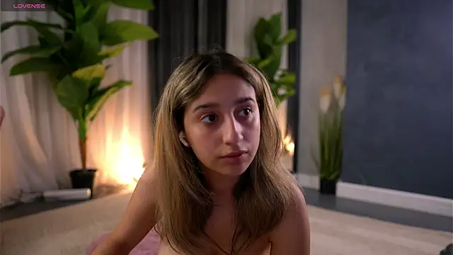 JullyFox Live XXX-Chat