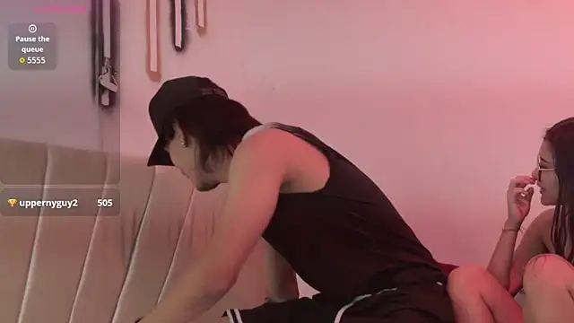 sweetauracouple's Live XXX Chat