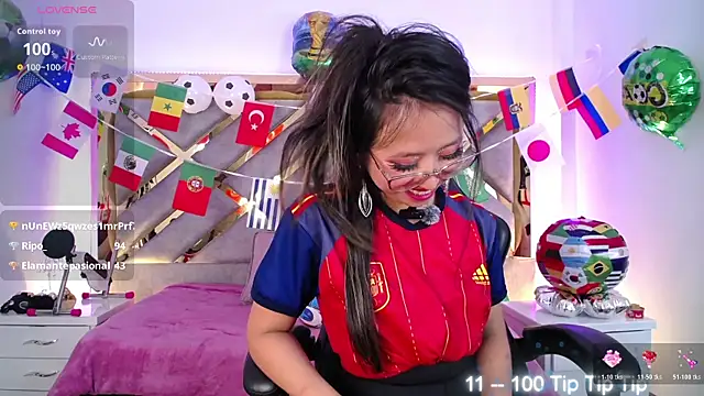 Moon_Water__'s Live XXX Chat